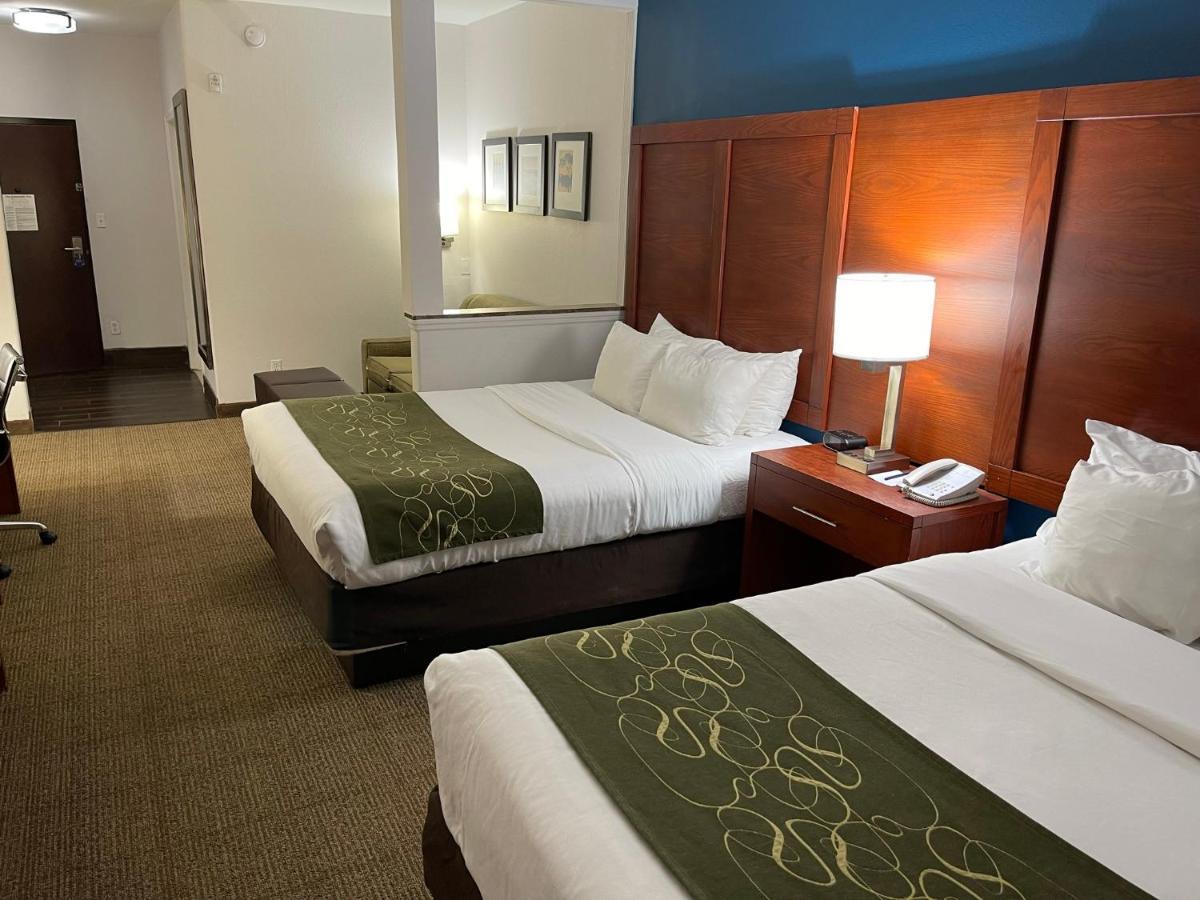 Comfort Suites Lake Charles Exterior foto
