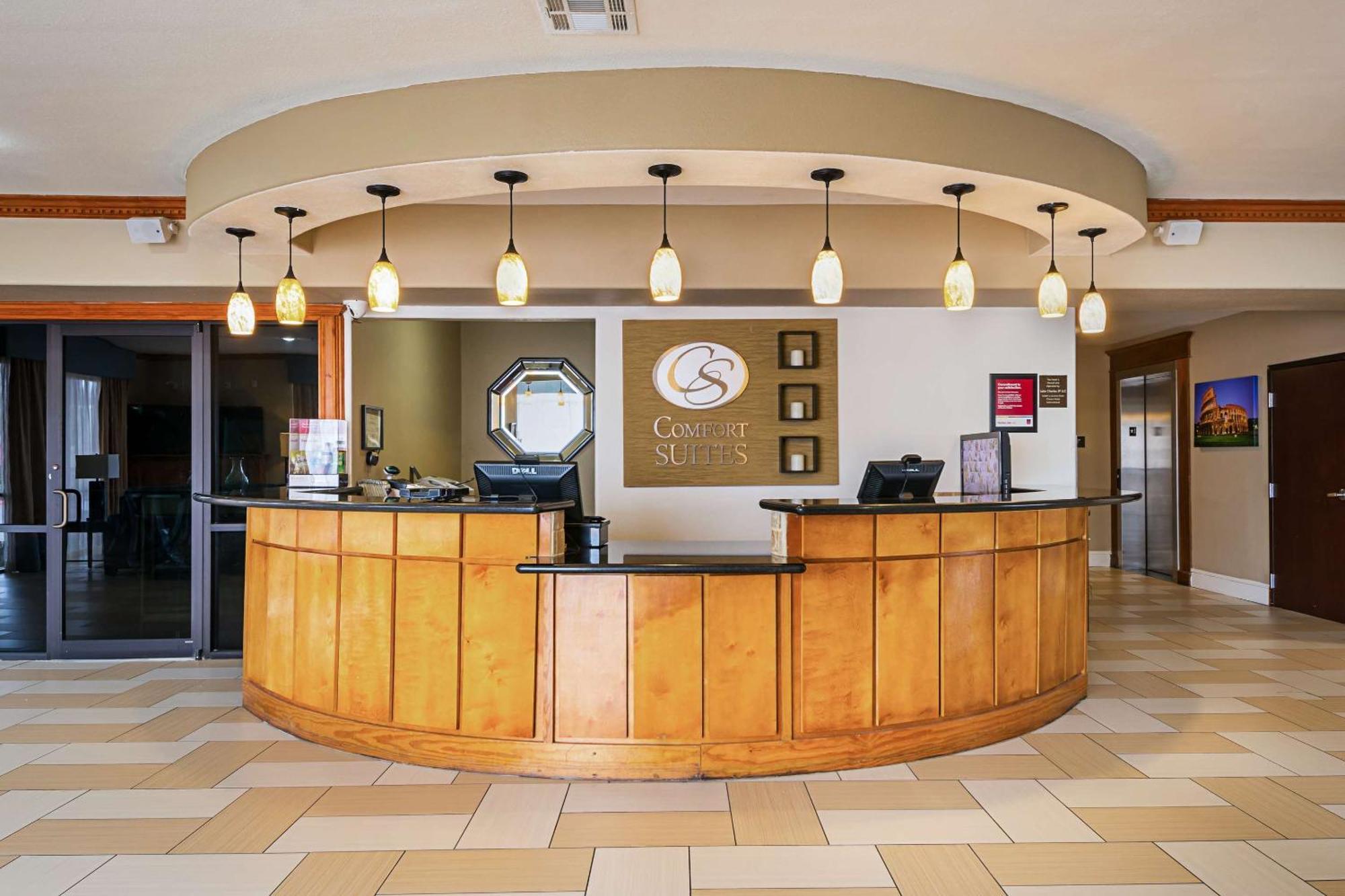 Comfort Suites Lake Charles Exterior foto